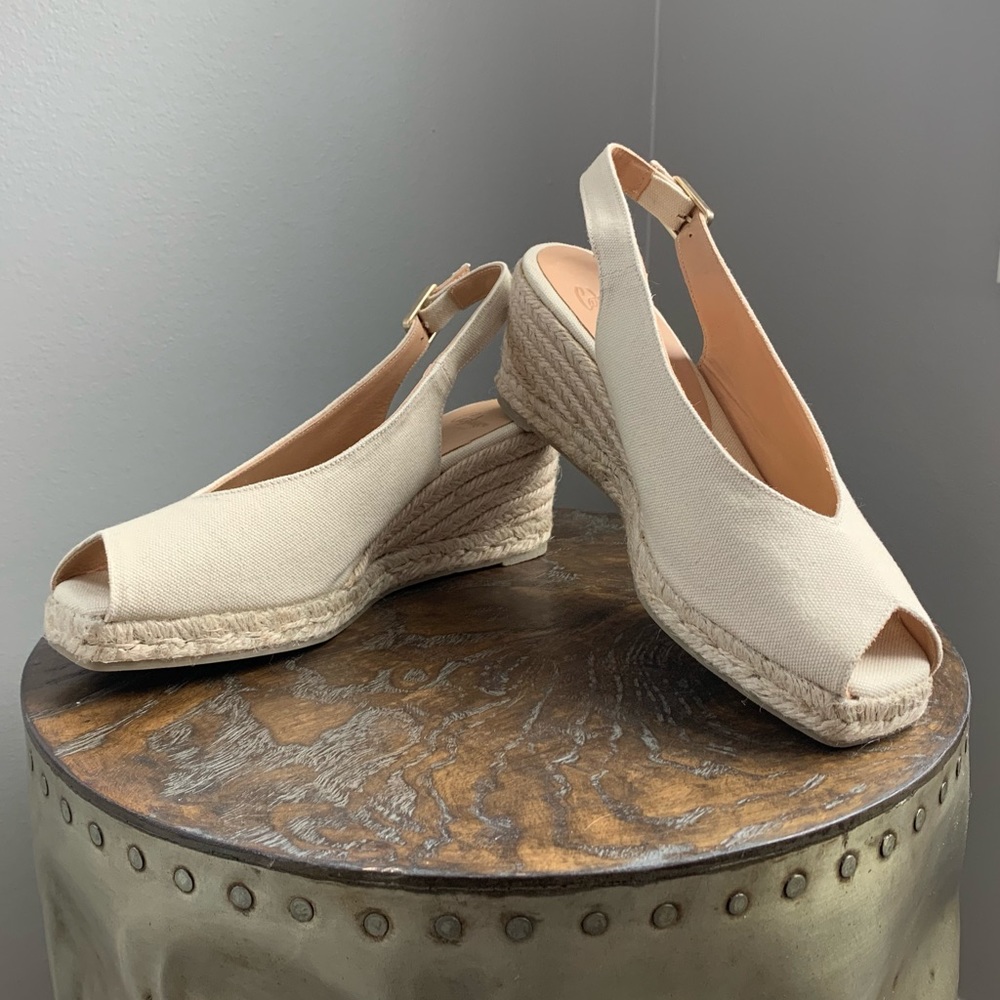 Castaner BRAND-NEW, NEVER WORN, Cream Wedges